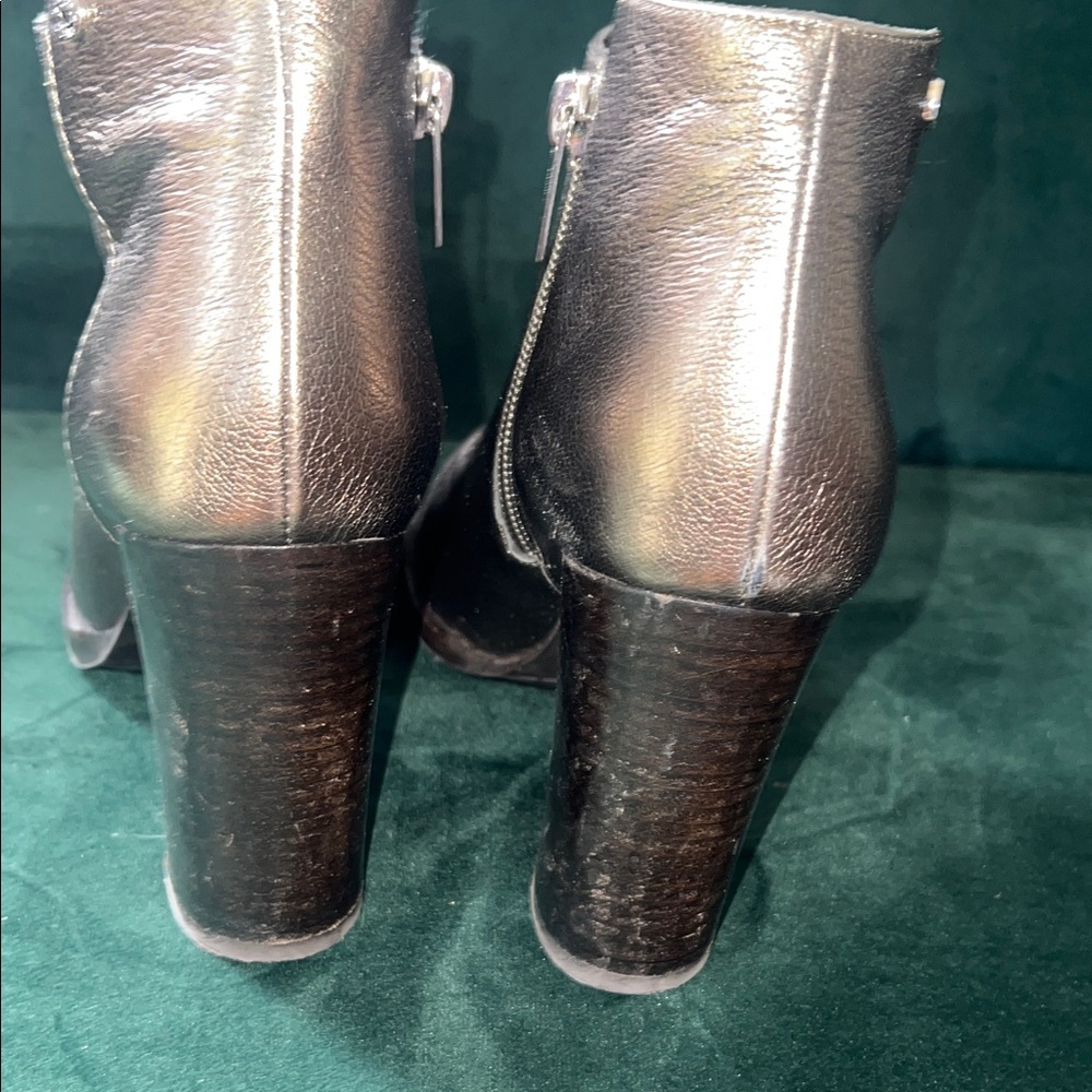 Jimmy Choo Hart 95 Metallic Leather Ankle Boots - Picture 4 of 7